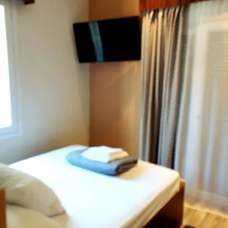 Εκαli Rooms Apartments Kalentzi Exterior foto