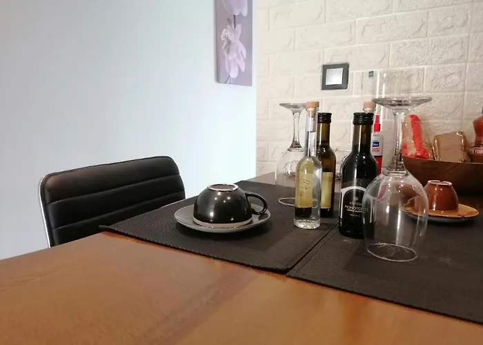 Εκαli Rooms Apartments