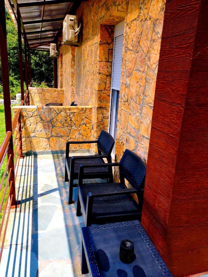 Apartment εκαli