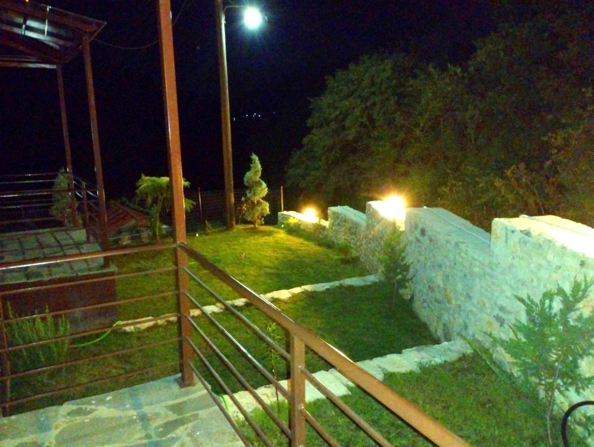 εκαli Apartment Kalentzi