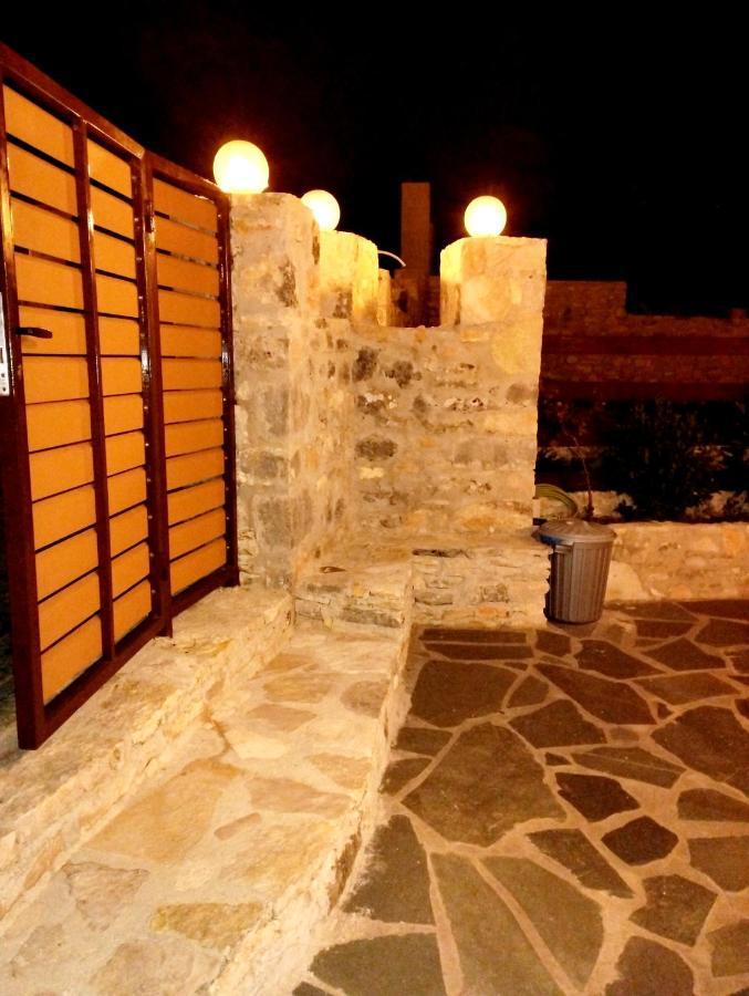 Apartment εκαli