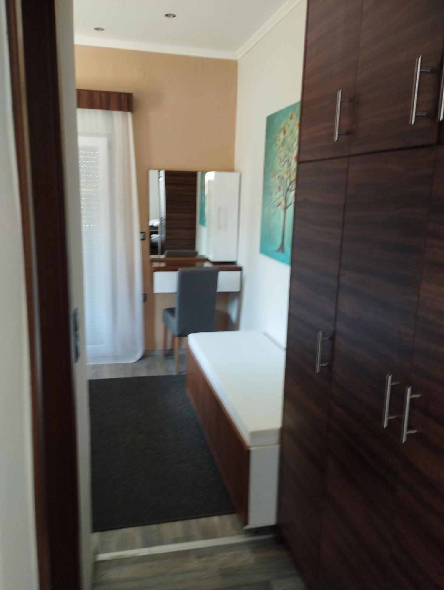 εκαli Apartment Kalentzi